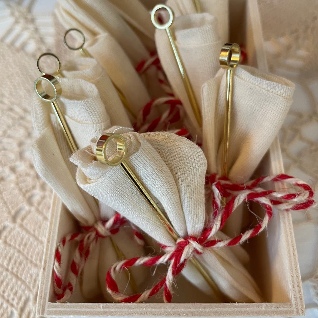 Eco-Friendly Reusable Muslin Tea Filters & Gold Steeping Stick