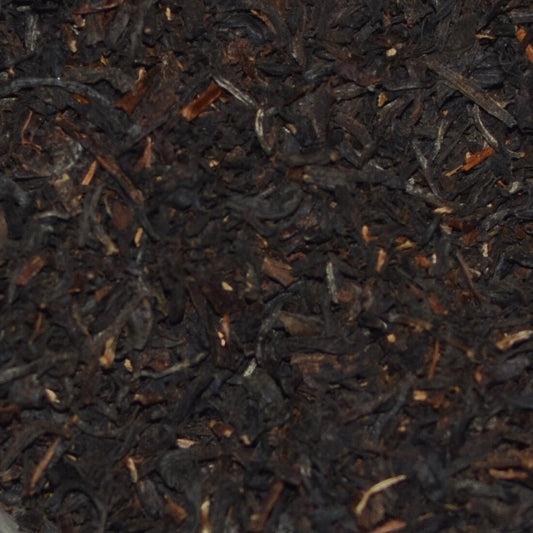 Easy Assam TGFOP. Picture of the loose leaf tea showing tippy golden flowery orange pekoe high quality tea leaves.
