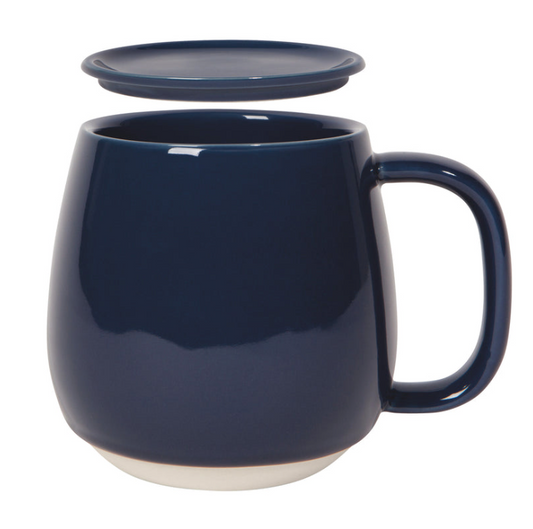 Navy blue mug with a matching lid for tea coffee chai hot chocolate in Victoria BC